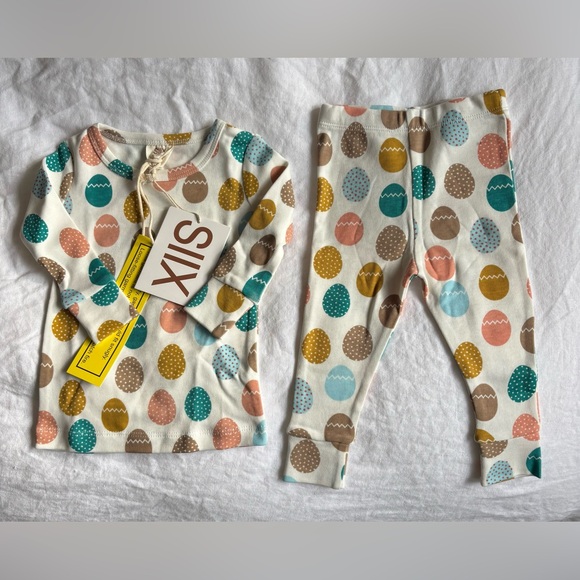 NEW SIIX Easter Baby Girl 2 Piece Pajamas Set, Size 12-18 months, Never Worn - Picture 1 of 9